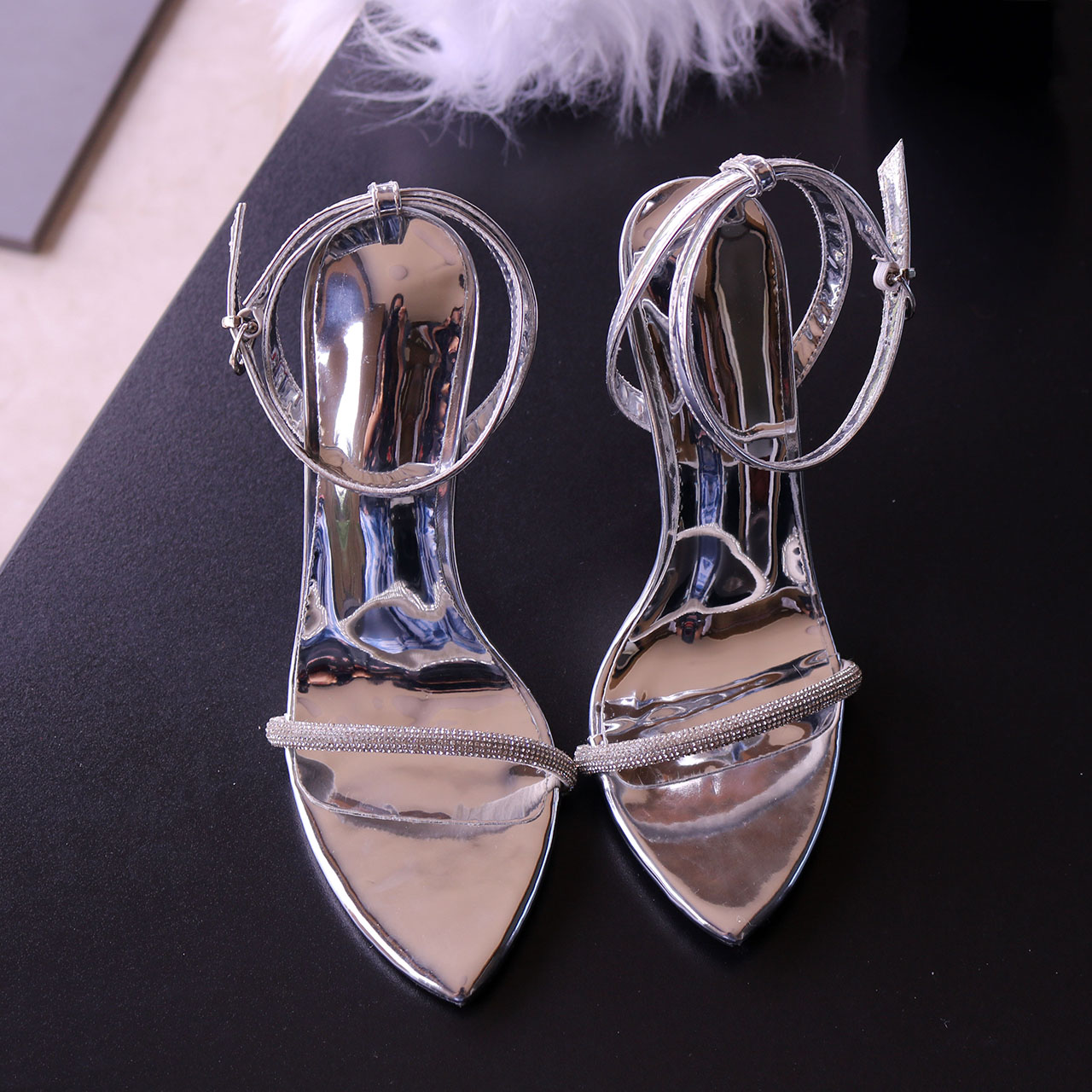 Sandali con tacco alto in pell - Casual Sandal Leather recensione e prezzo